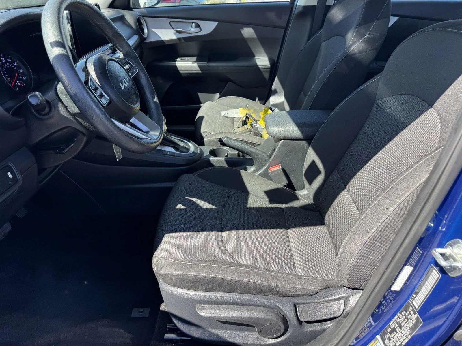 Used 2024 Deep Sea Blue Kia LXS image 14