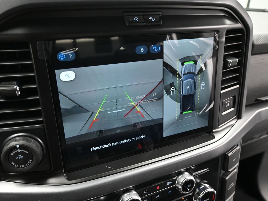 New 2026 Oxford White Ford XLT image 15