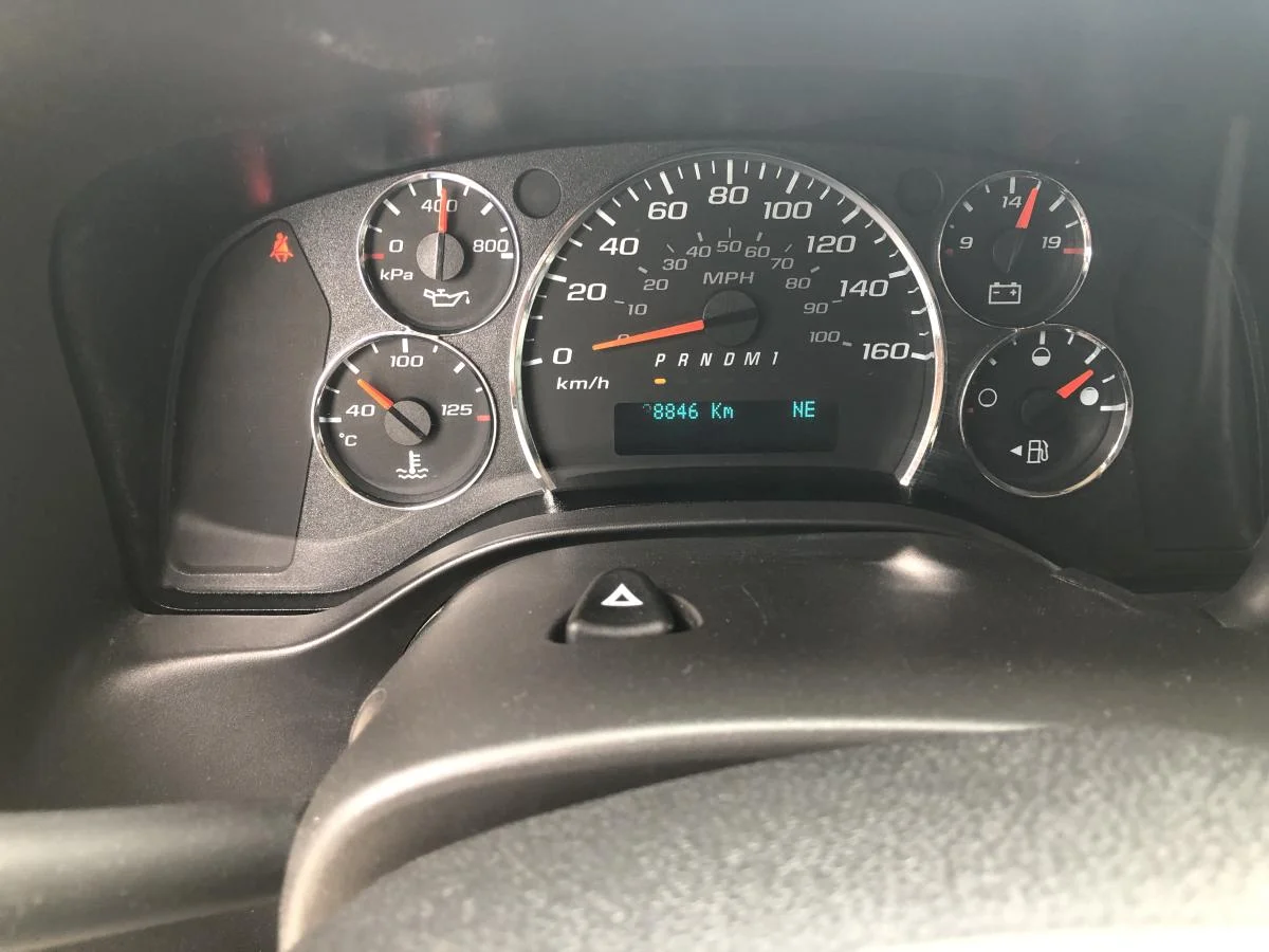 Used 2024 White Chevrolet Rwd 2500 155 image 12