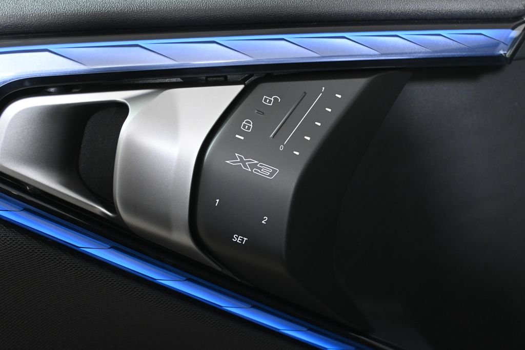Used 2026 Blue Metallic BMW 30 xDrive image 29