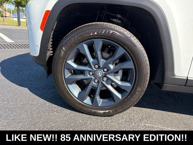 Used 2026 White Jeep Limited image 9