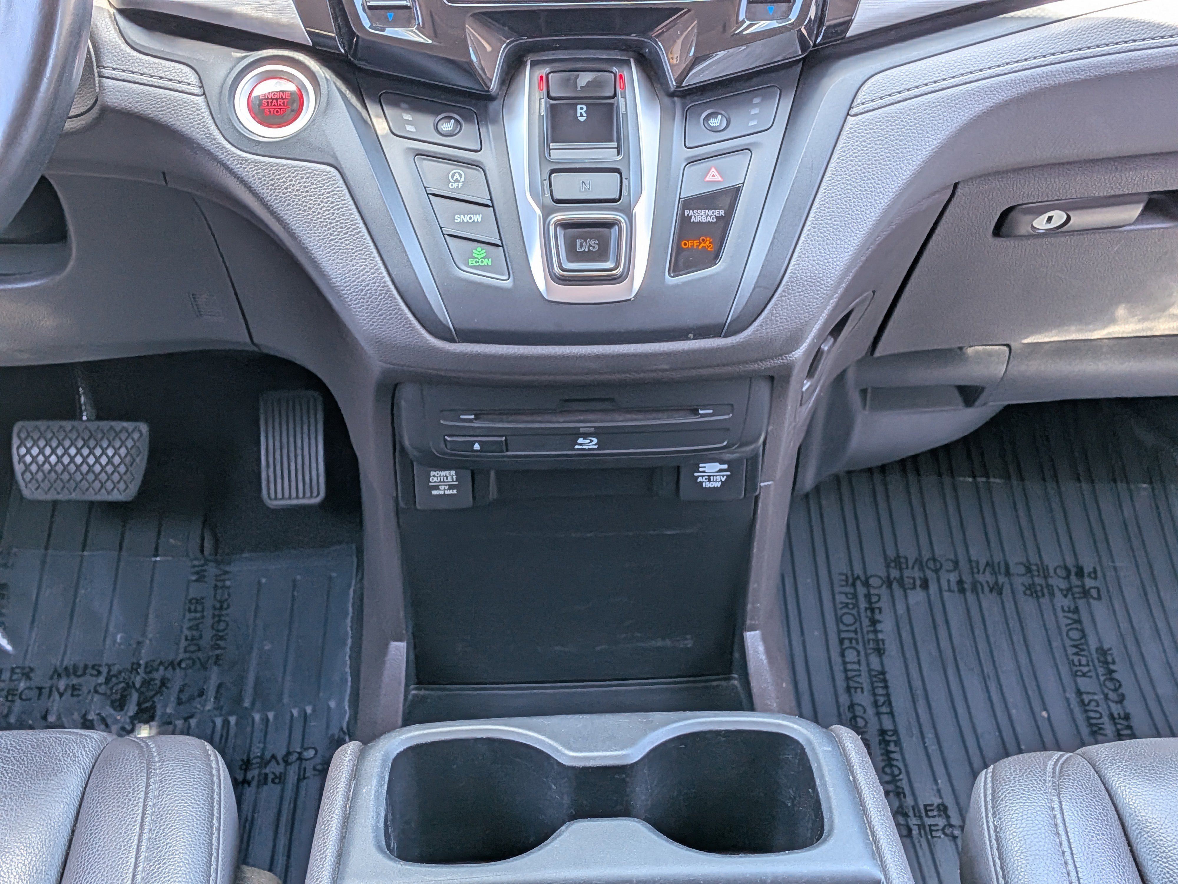 Used 2019 Lunar Silver Metallic Honda Touring image 23