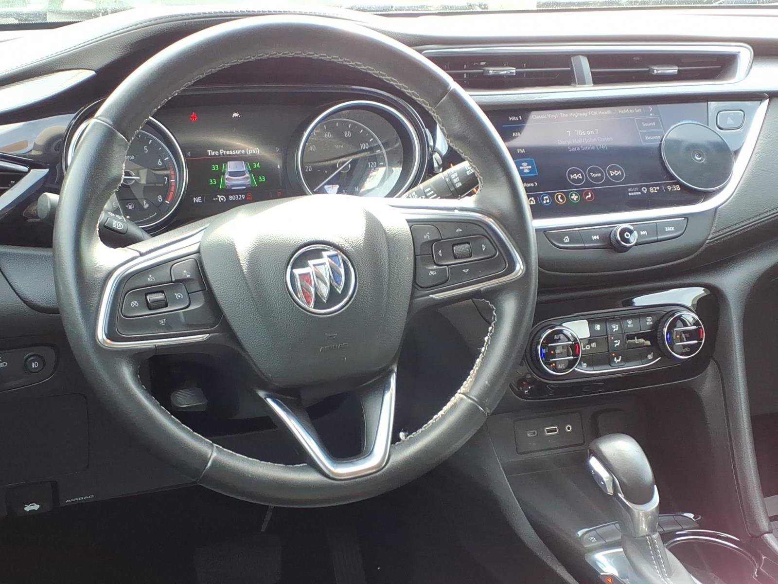 Used 2021 White Frost Tricoat Buick Select image 3
