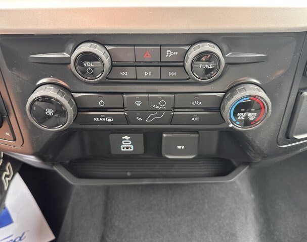 New 2026 Oxford White Ford F-350® XL image 27