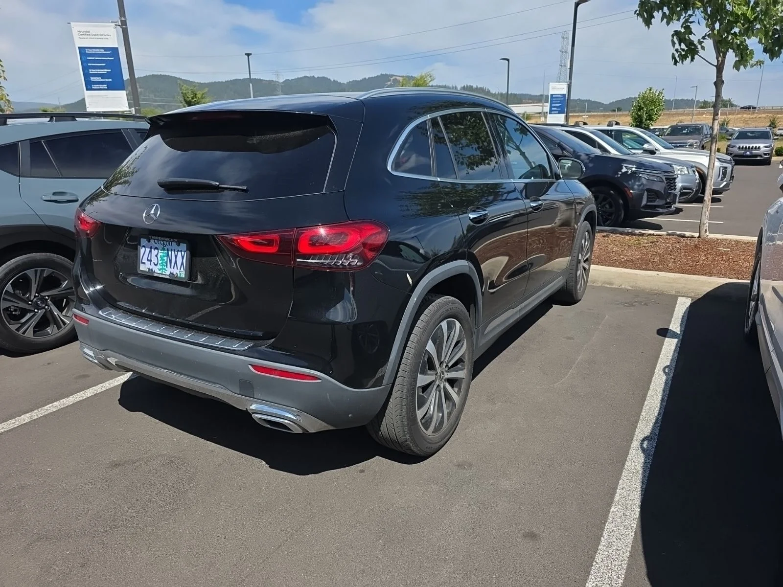 Used 2023  Mercedes-Benz GLA 250 image 5