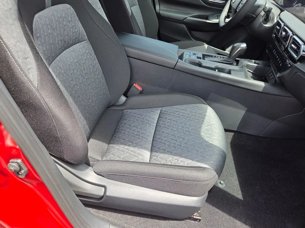 2026 Nissan Sentra SV - Photo 28