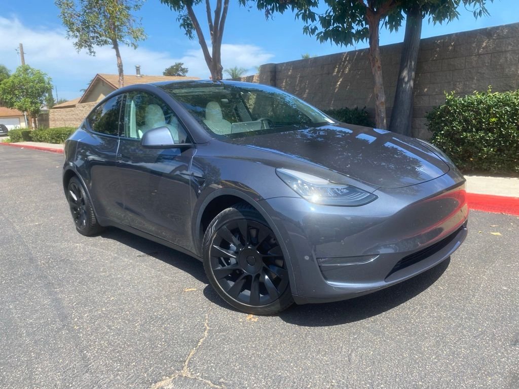 Used 2020 Gray Tesla Long Range image 1