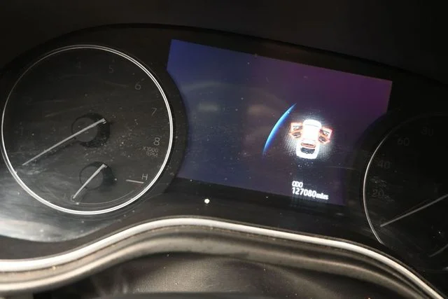 Used 2019 Silver Toyota Limited image 9