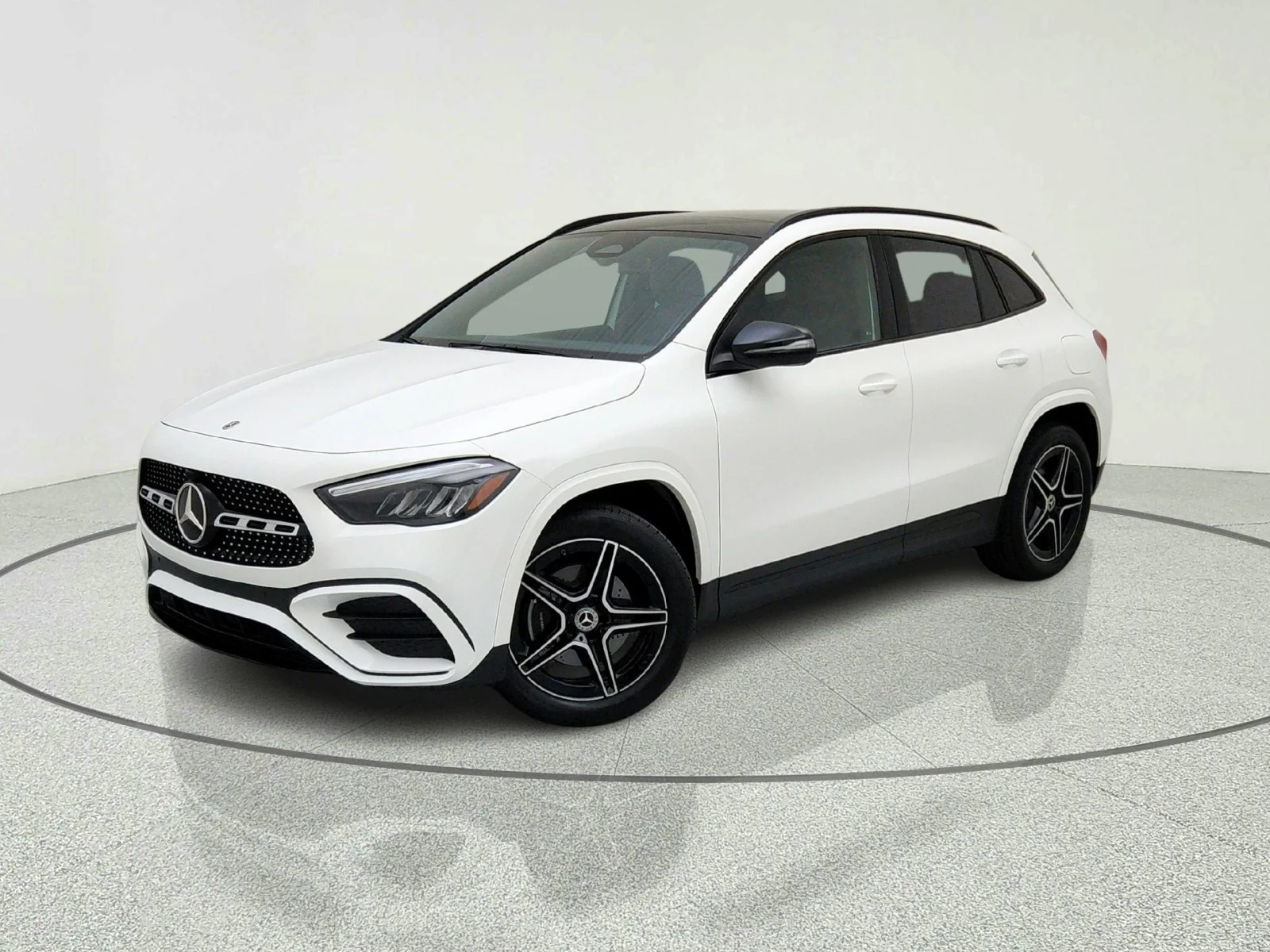 2026 Mercedes-Benz GLA GLA 250's photo