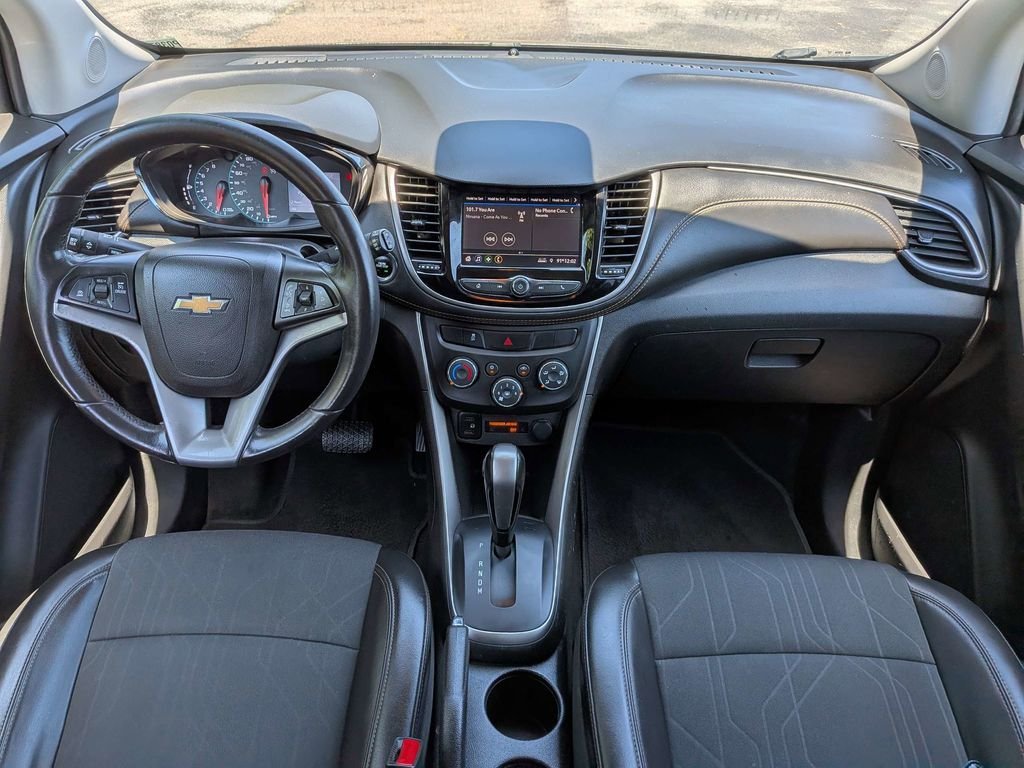 Used 2022 Black Chevrolet LT image 15