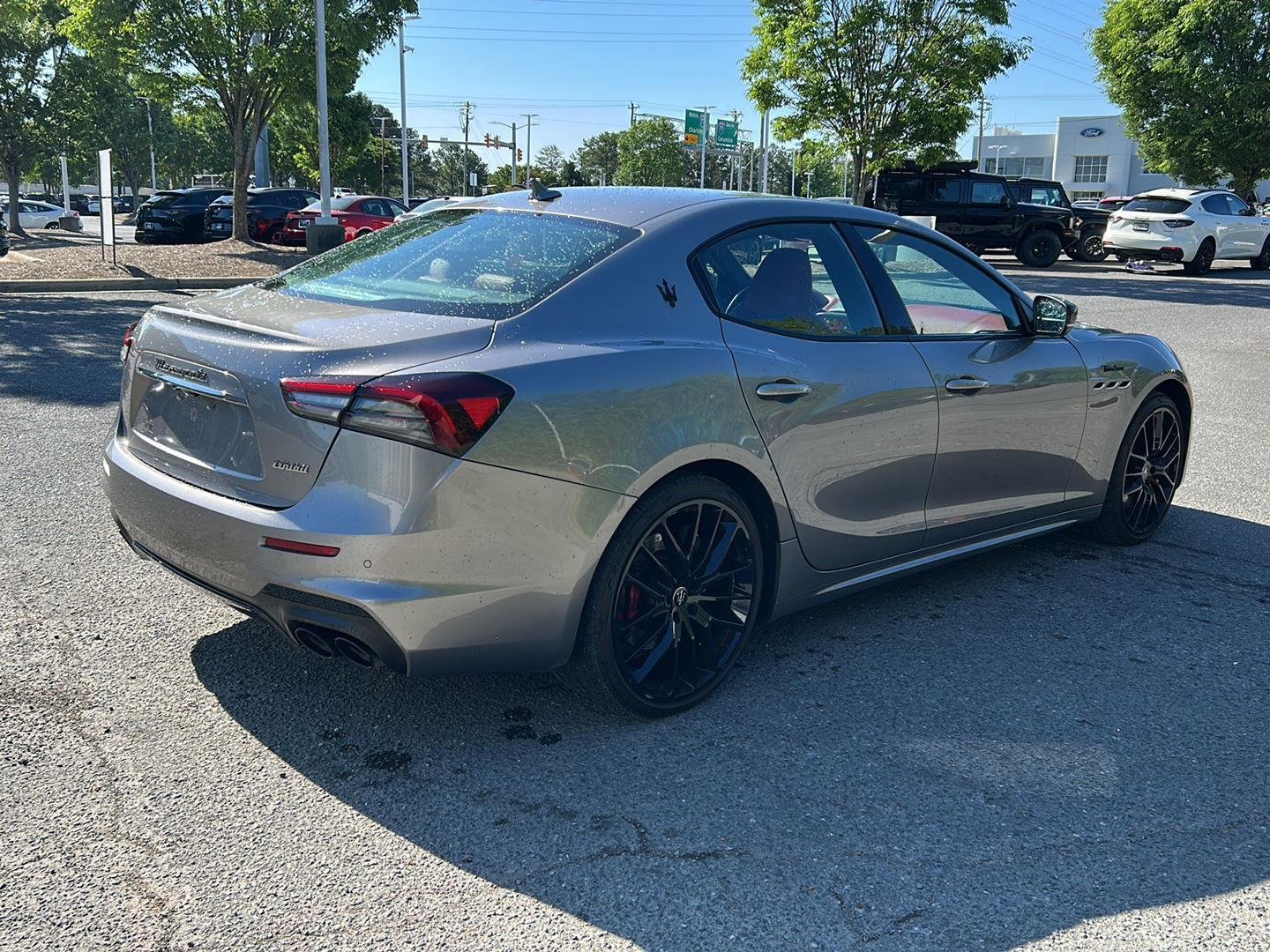 Used 2022 Grigio Metallic Maserati Modena image 5