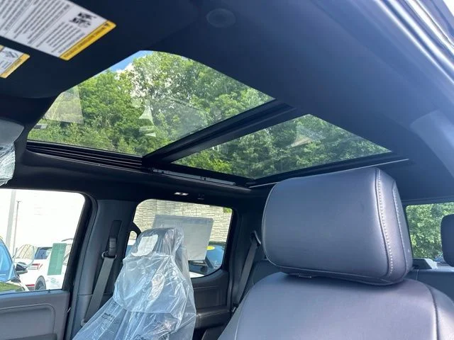 New 2026 Agate Black Metallic Ford XLT image 38