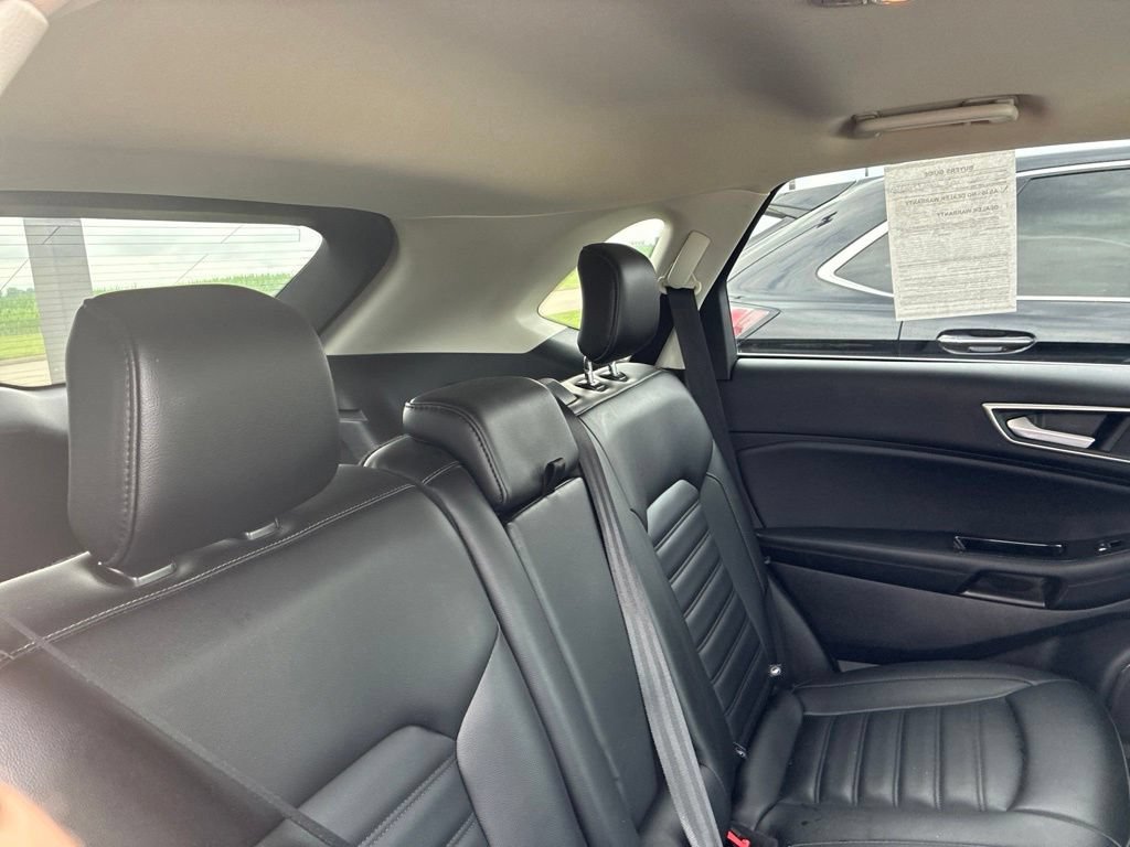 Used 2020 Grey Ford SEL image 20