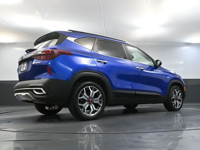 Used 2021 Blue Kia SX image 45
