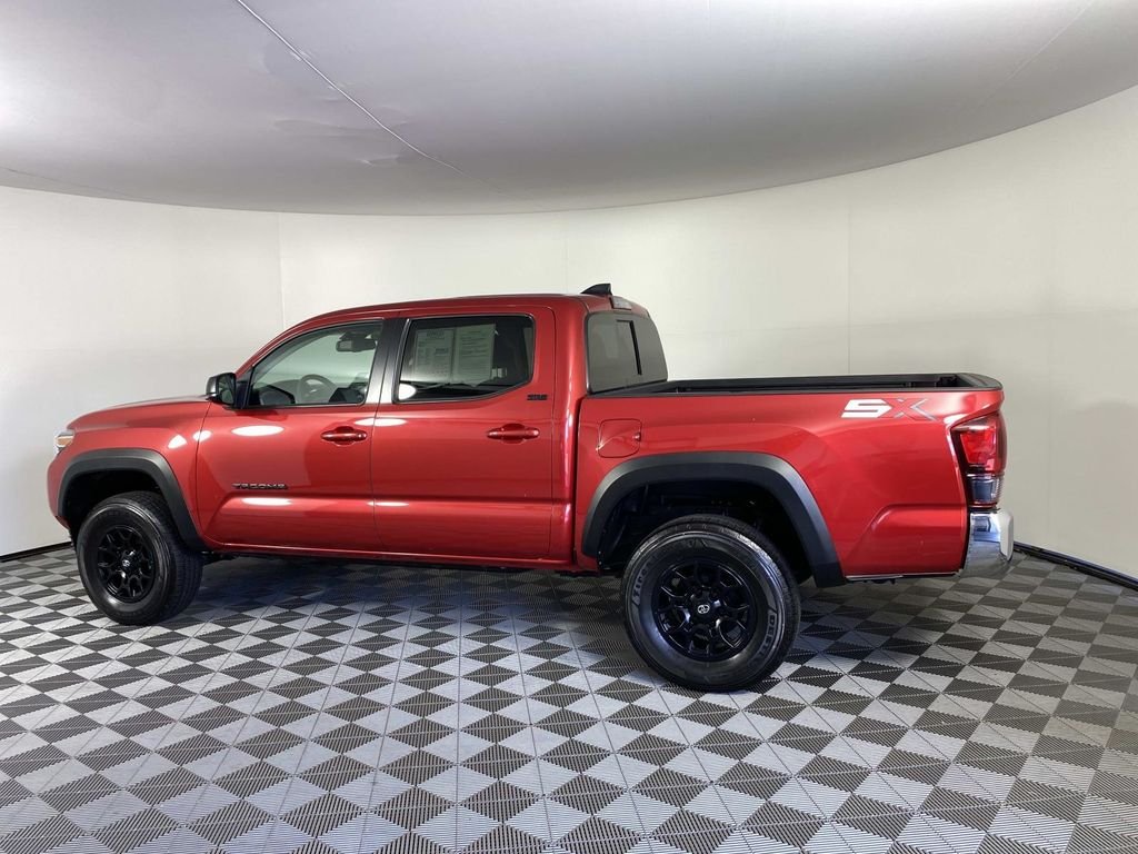 Used 2023 Red Toyota SR5 image 5