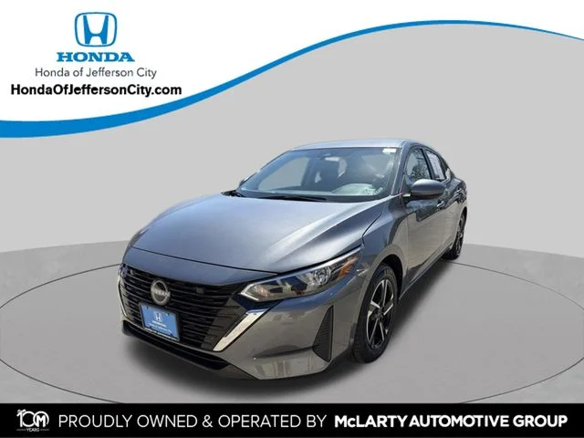 Used 2025 Gray Nissan SV image 1
