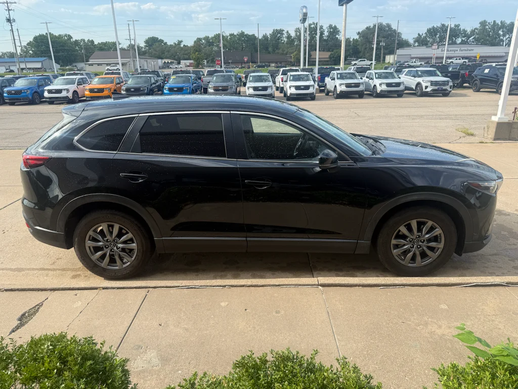 Used 2018 Jet Black Mica Mazda Sport image 5
