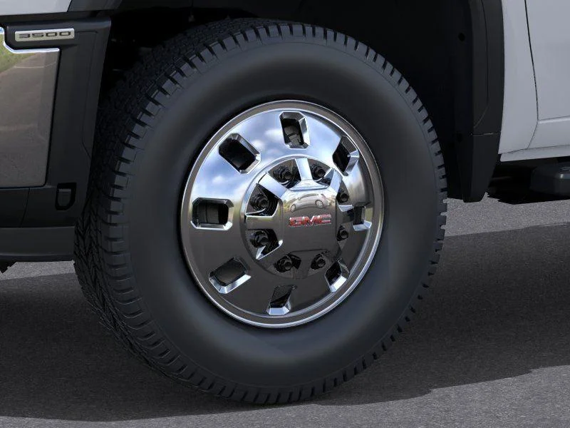New 2026 Summit White GMC SLT DRW image 9