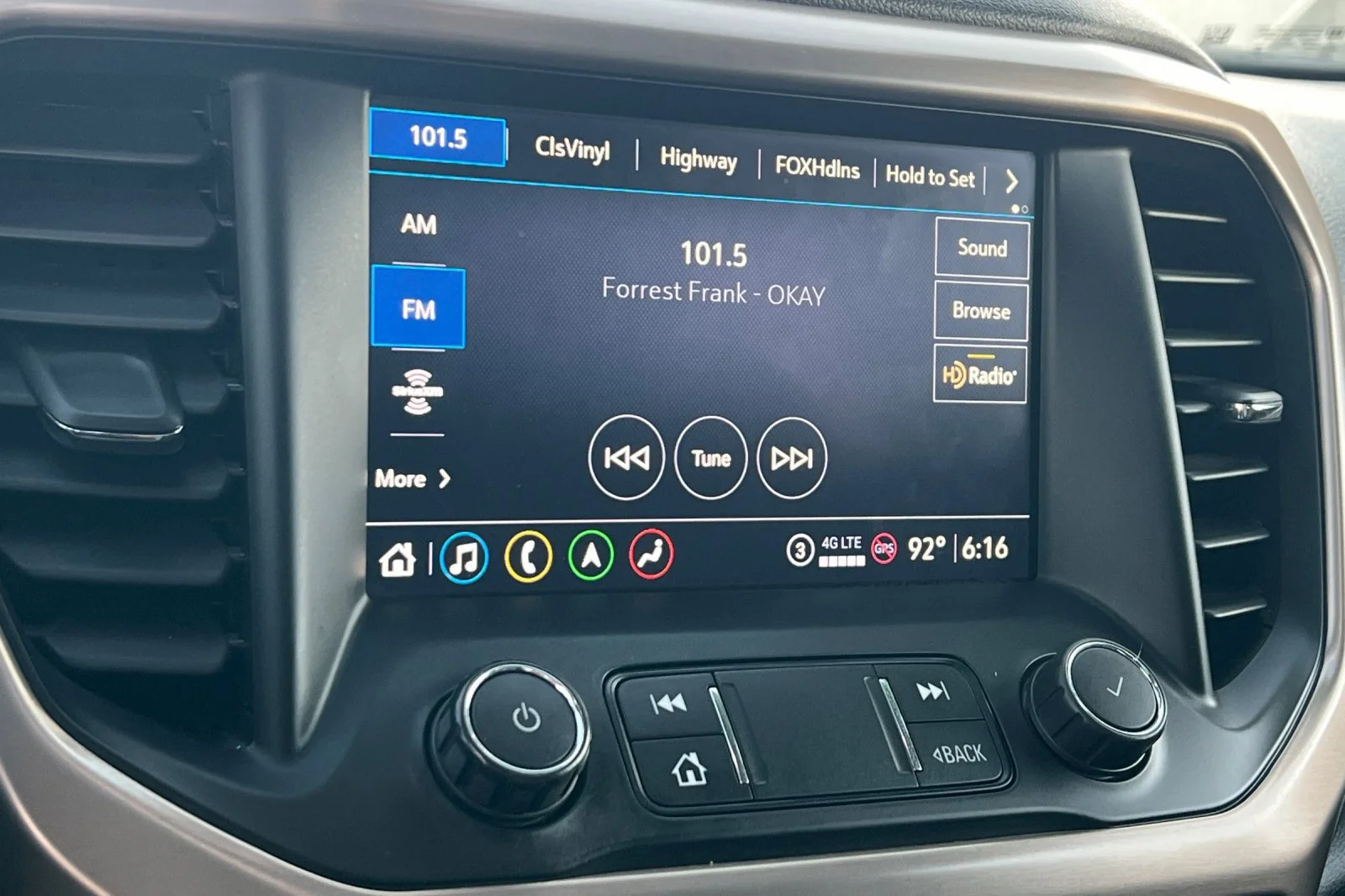 Used 2021 SATIN STEEL METALLIC GMC Denali image 19