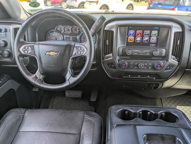 Used 2017 White Chevrolet LT image 31
