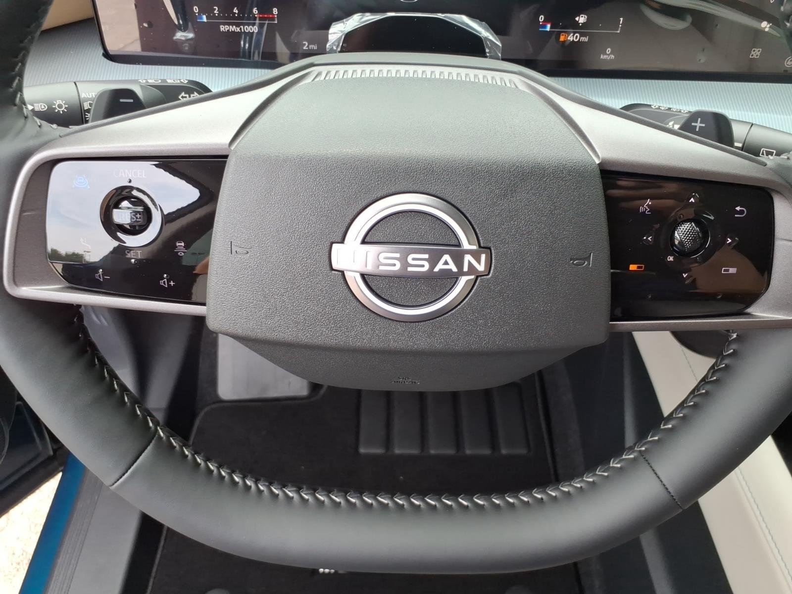 New 2026 Aurora Blue Pearl Metallic / Super Black Two-tone Nissan Platinum image 14