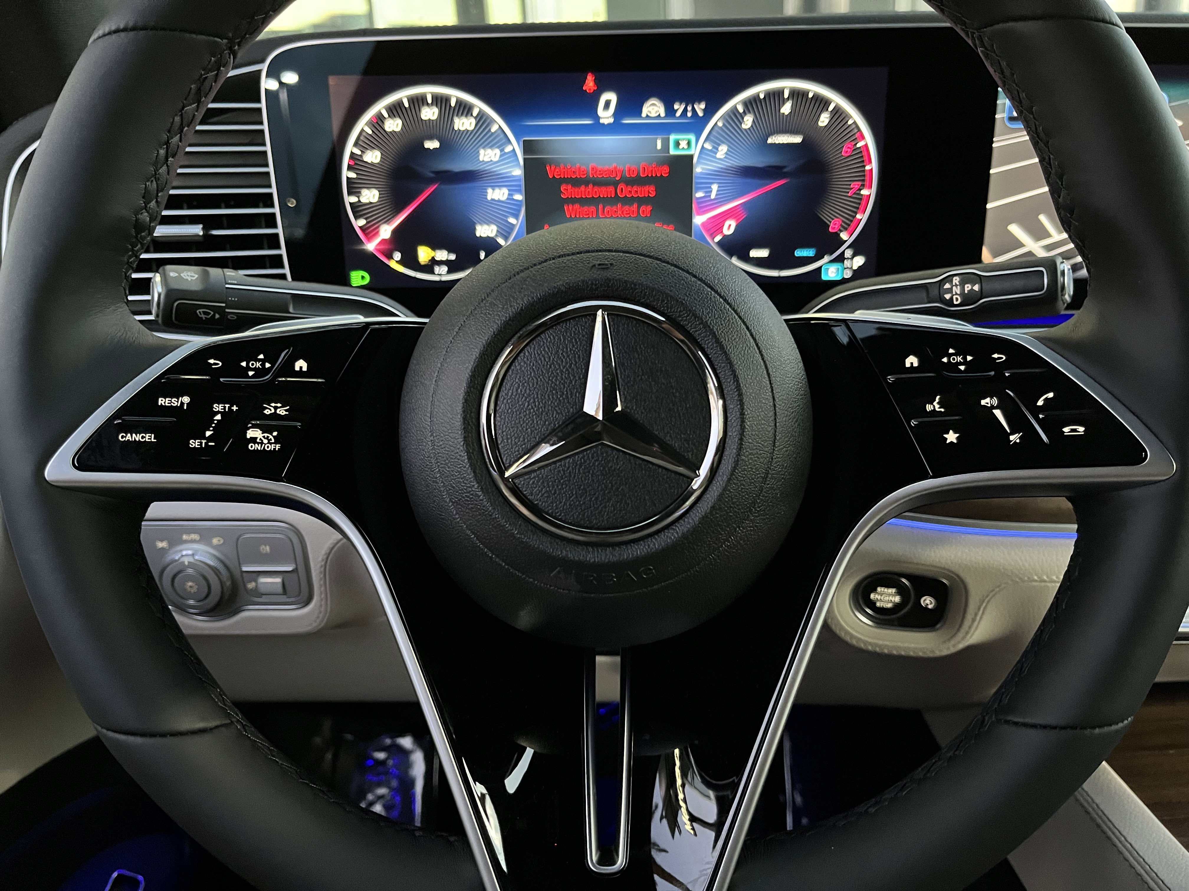 New 2026 MOONLIGHT WHITE Mercedes-Benz GLE 450 image 24