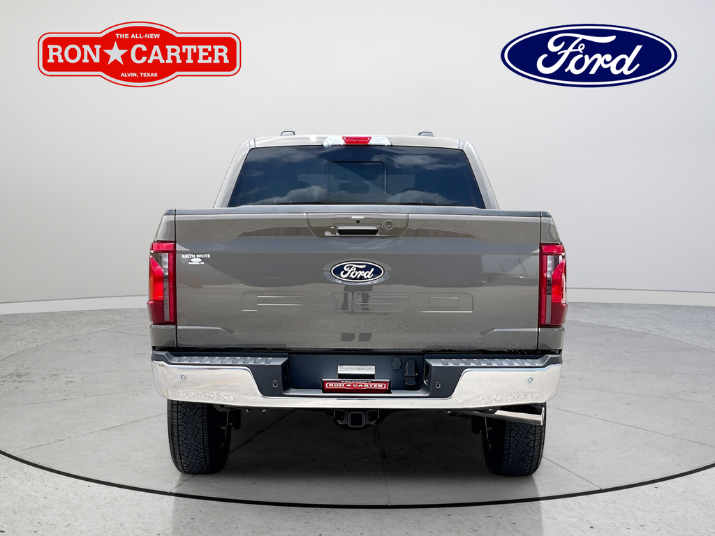 New 2026 Gray Ford XLT image 4