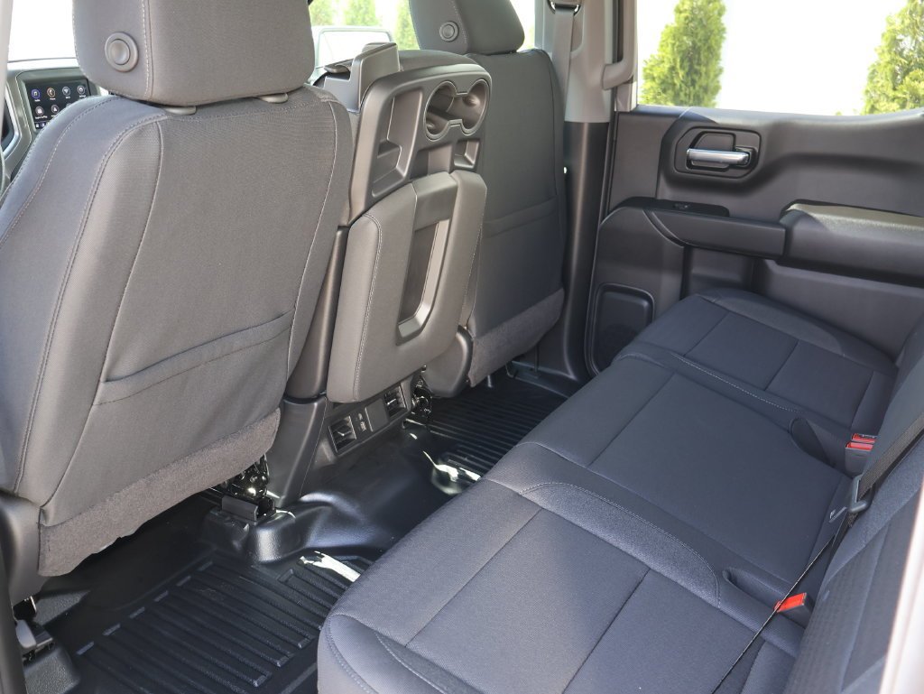 2026 GMC Sierra 1500 Pro - Photo 9