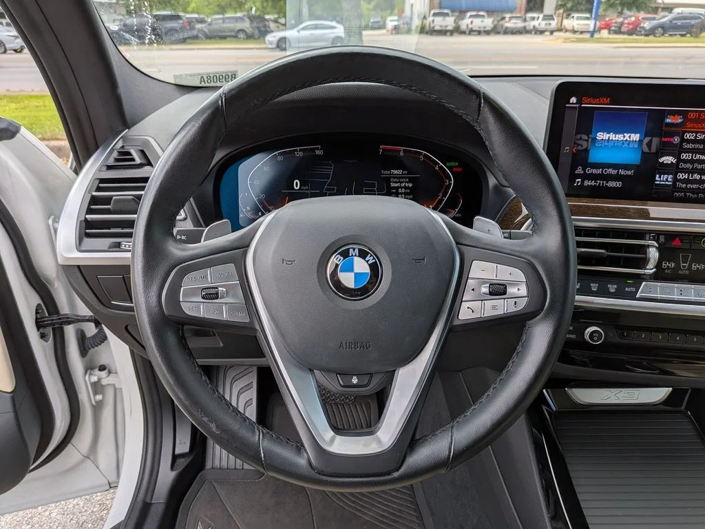 Used 2023 White BMW sDrive30i image 11