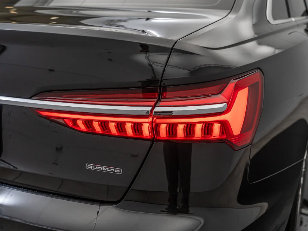 Used 2019 Brilliant Black Audi 3.0T Prestige image 9