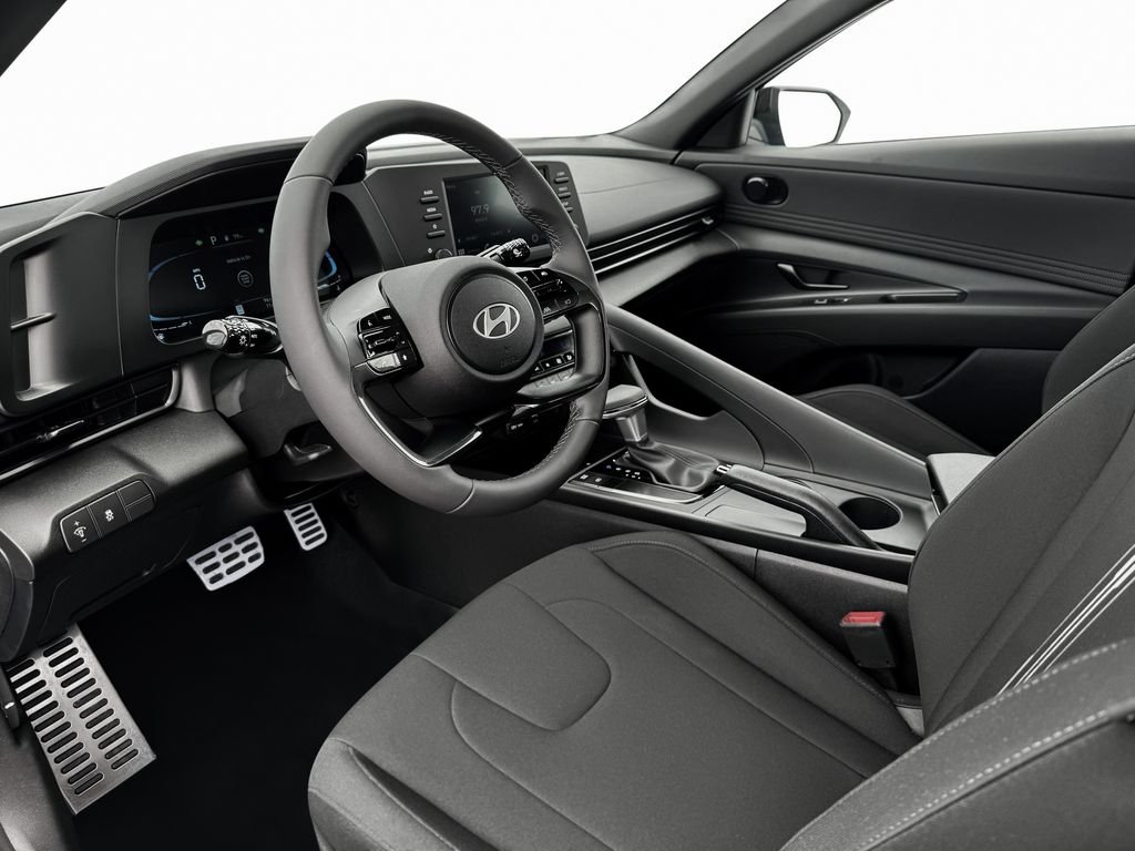 2025 Hyundai Elantra SEL - Photo 21