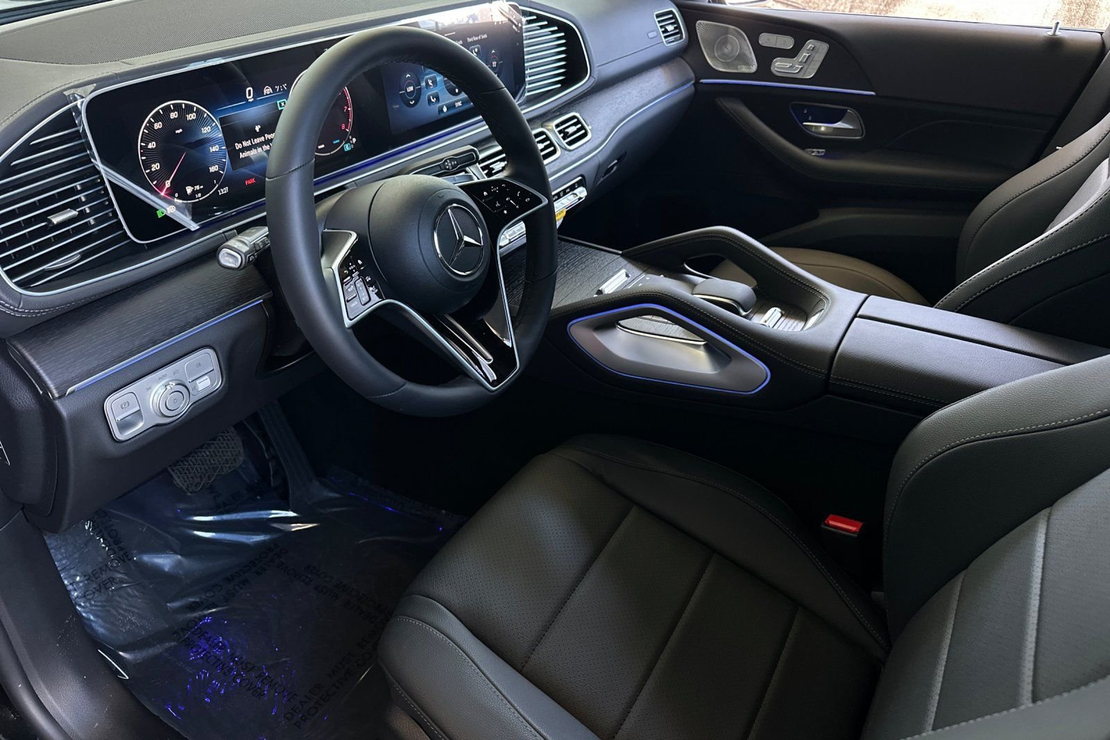 New 2026 Black Mercedes-Benz GLS 450 image 18