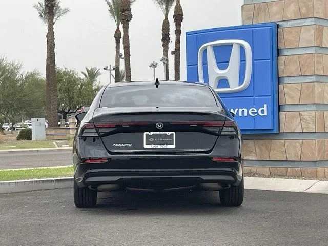 Used 2024 Crystal Black Pearl Honda EX image 6