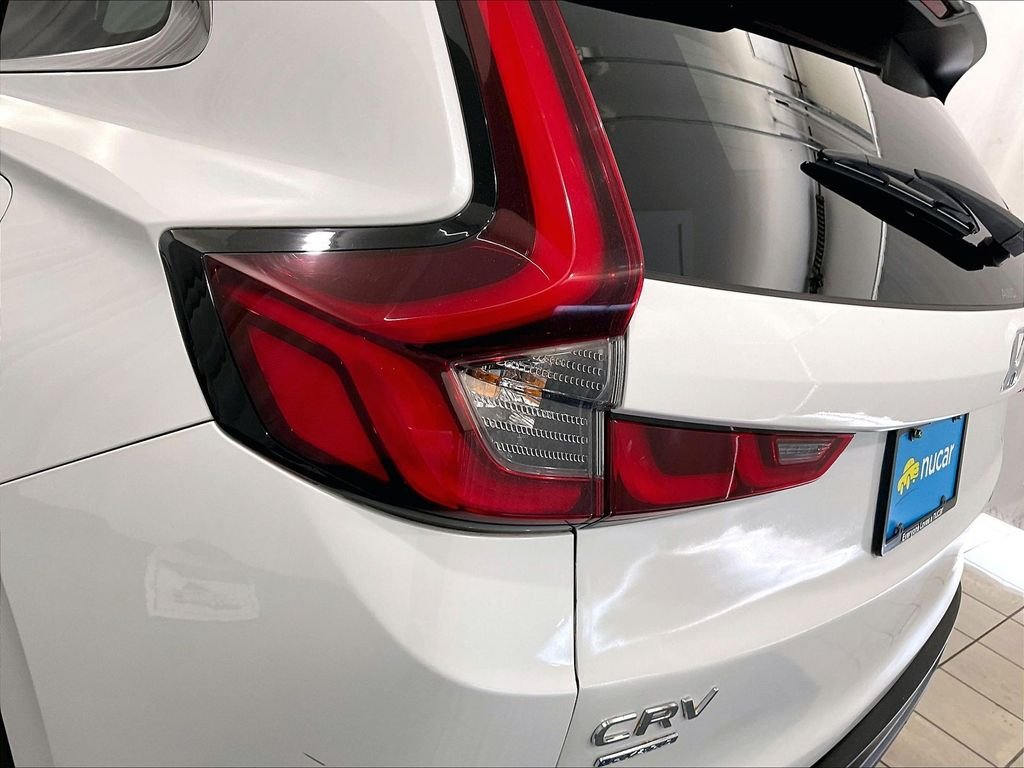 Used 2023 White Honda Sport image 34