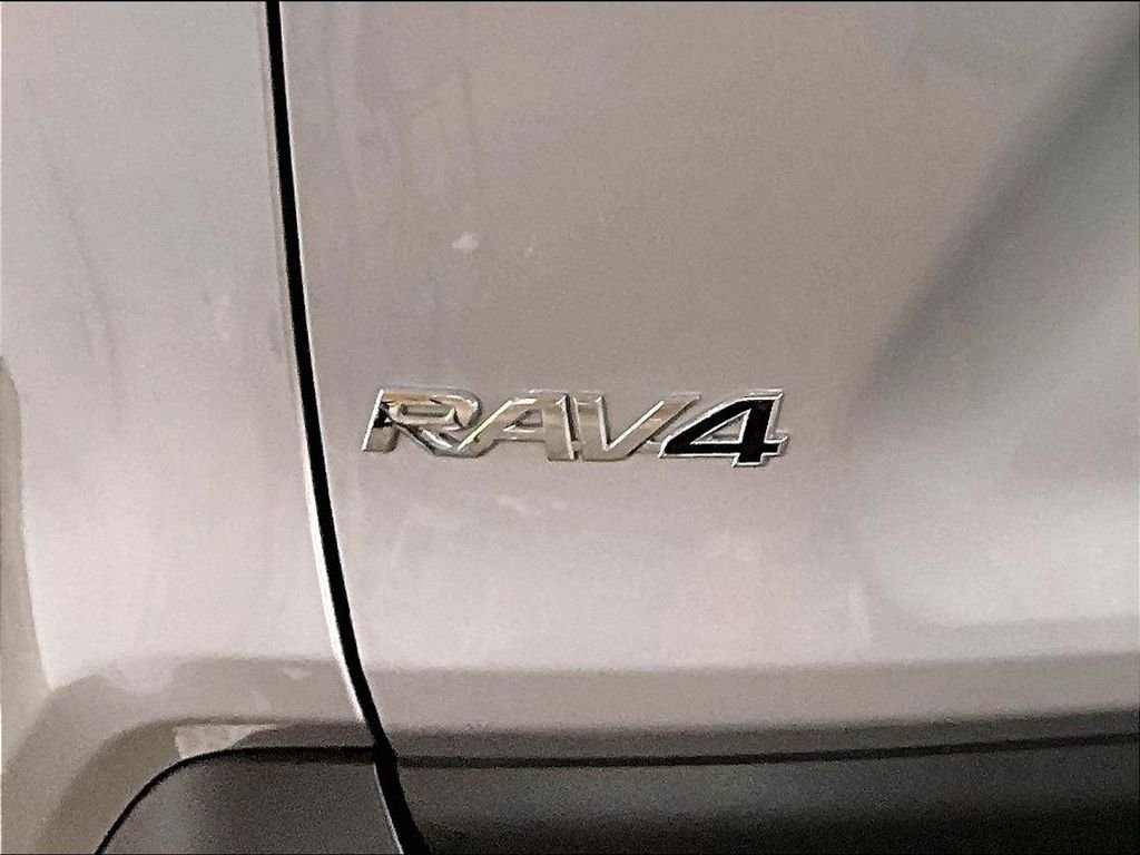 Used 2025 Silver Toyota XLE image 26