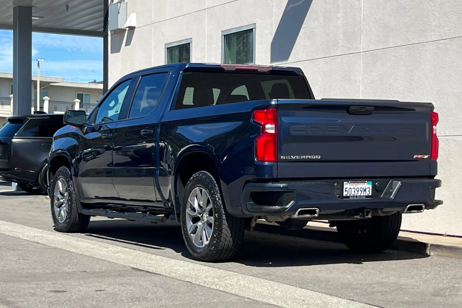 Used 2022 Blue Chevrolet RST image 6