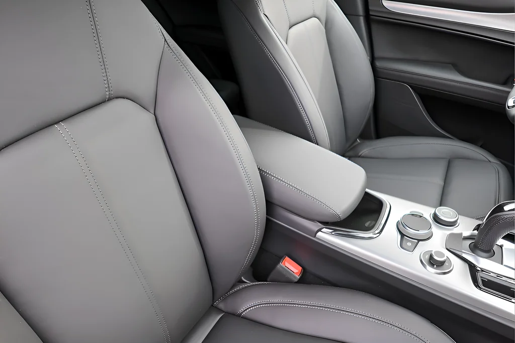 2026 Alfa Romeo Stelvio Base - Photo 20
