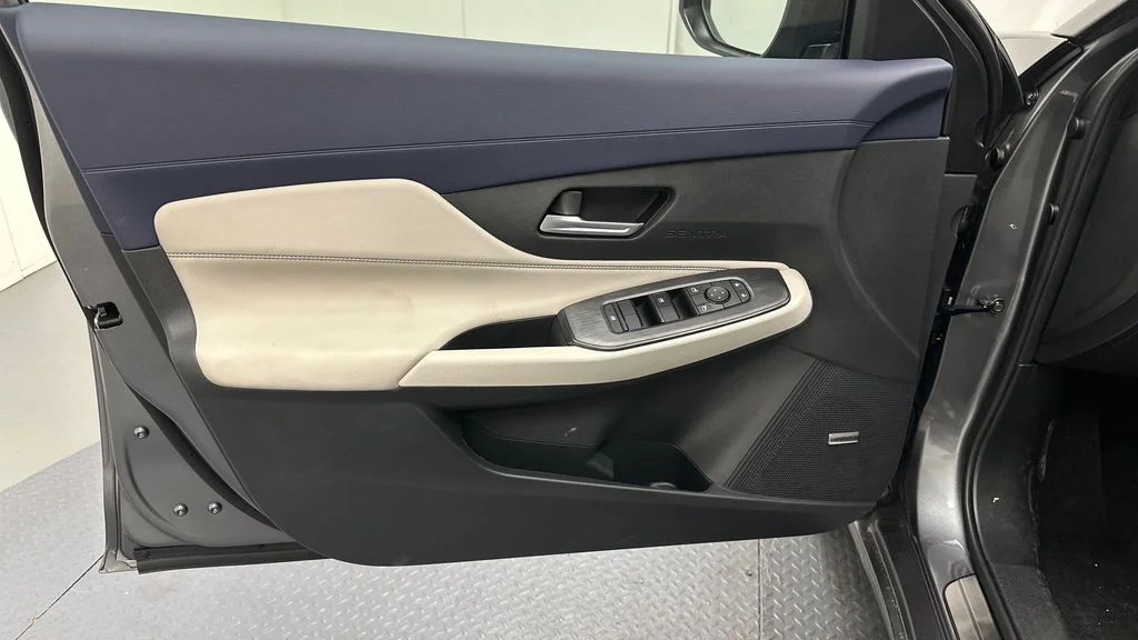 New 2026 Gun Metallic Nissan SL image 13