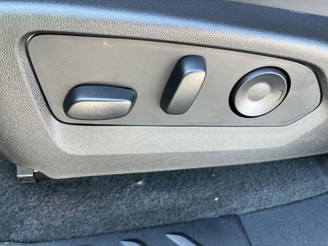 2026 GMC Canyon AT4 - Photo 15