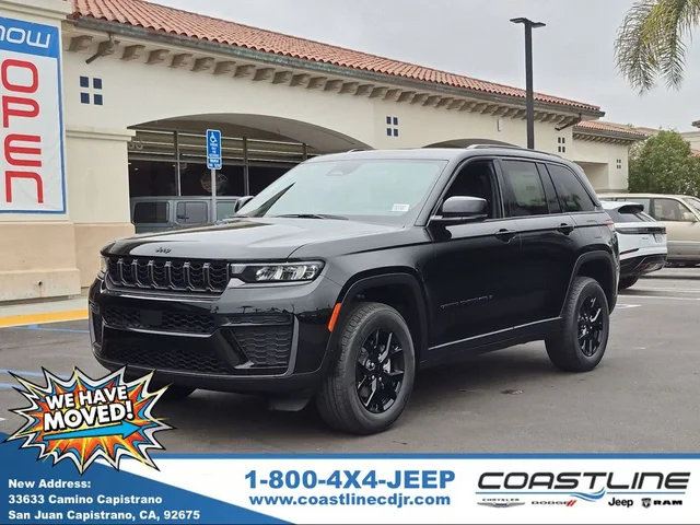 2026 Jeep Grand Cherokee Laredo Altitude