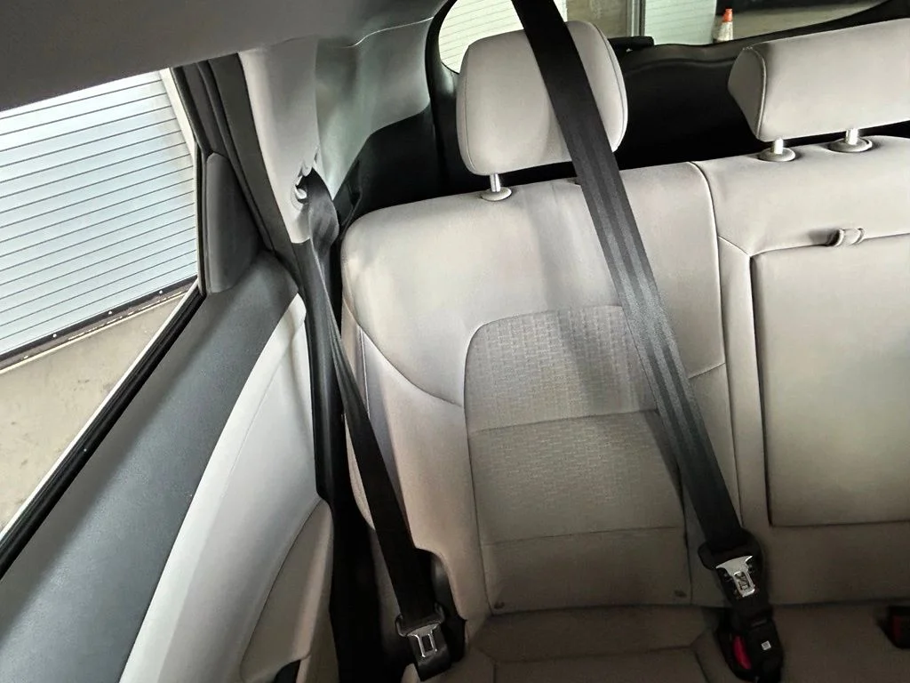Used 2021 Magnetic Force Hyundai SE image 12