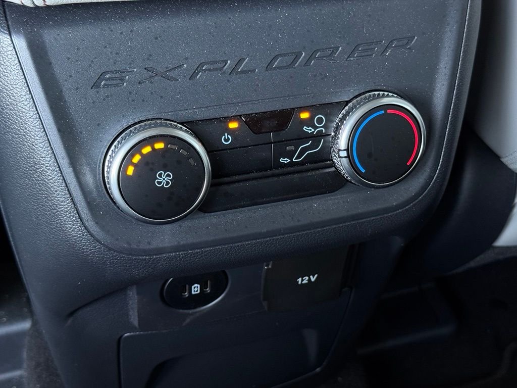 Used 2025 White Ford Active image 23
