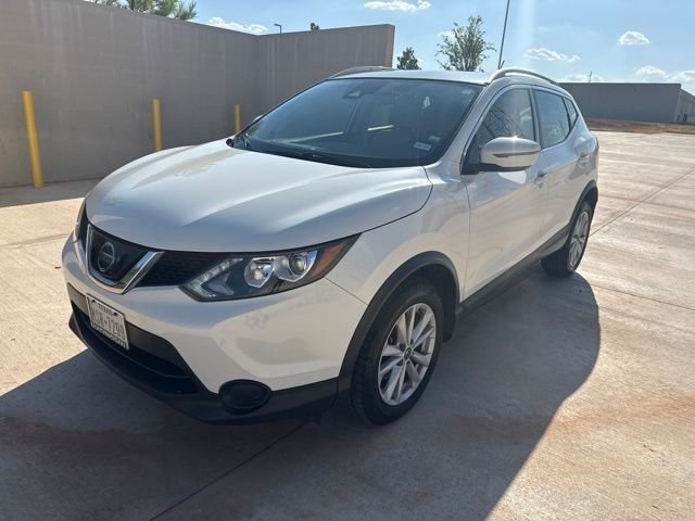 Used 2019 White Nissan SV image 1