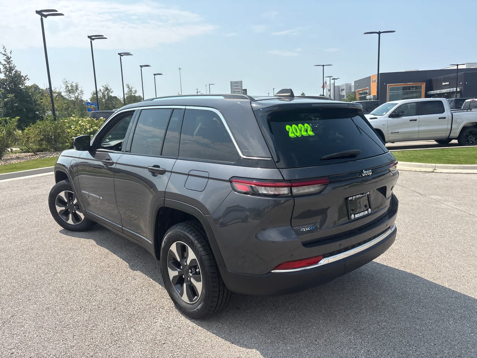 Used 2022 Baltic Gray Metallic Clearcoat Jeep  image 8