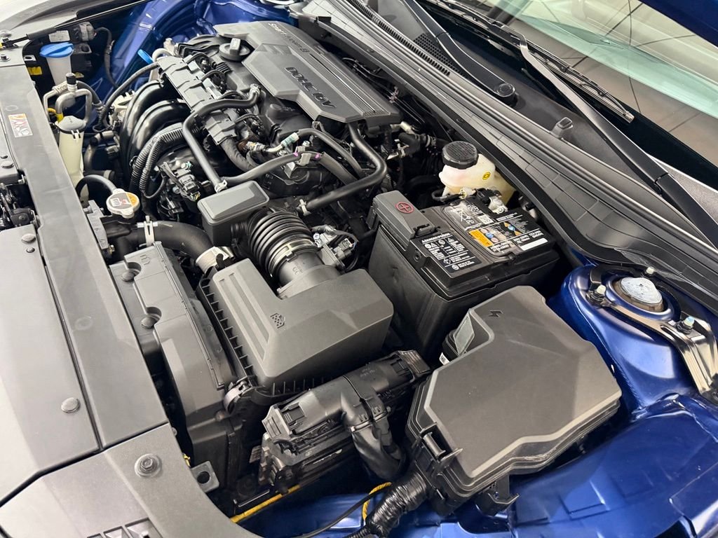 Used 2025 Blue Kia LXS image 10