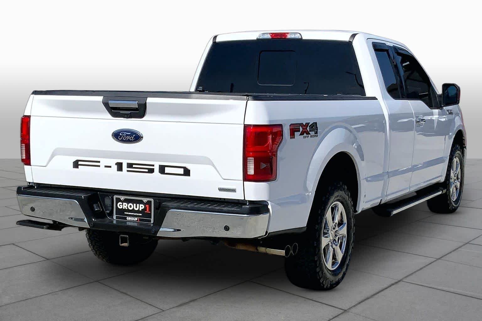 Used 2018 Oxford White Ford XLT image 12