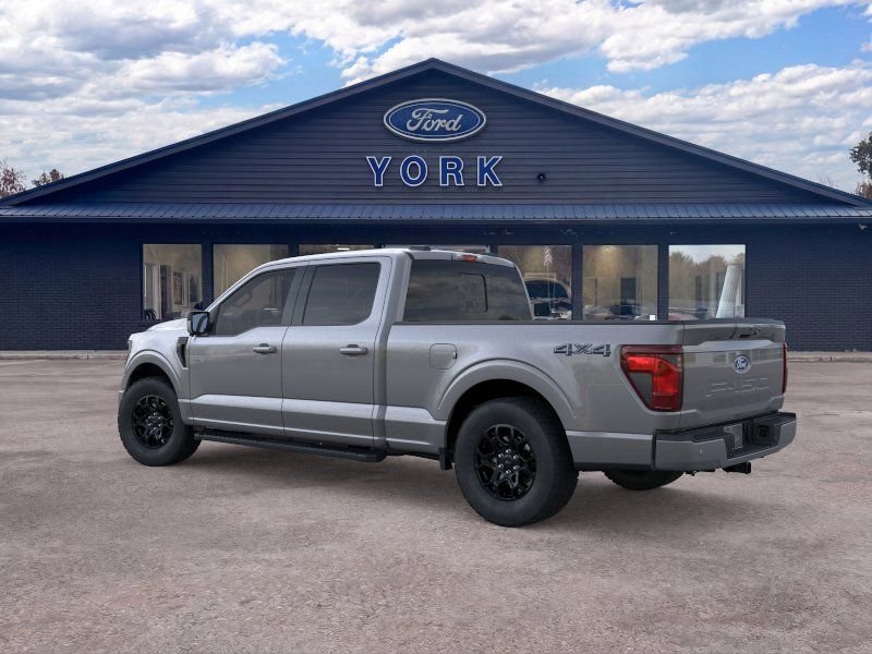 New 2026 Carbonized Gray Metallic Ford XLT image 4