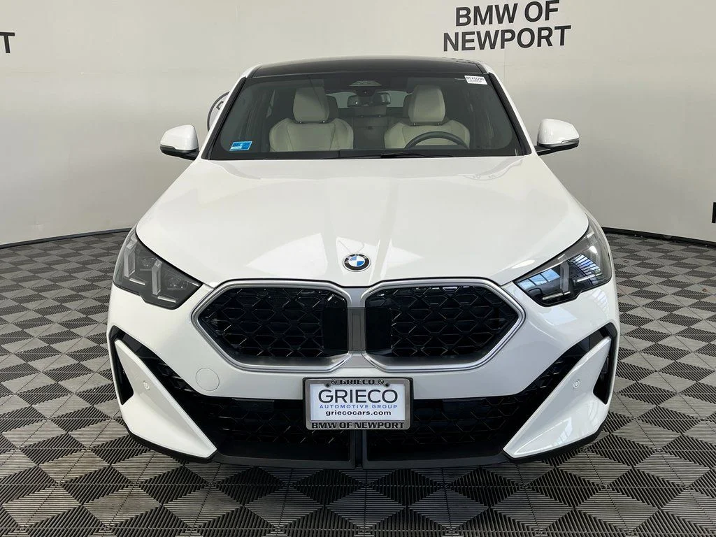 2025 BMW X2 28i - Photo 6