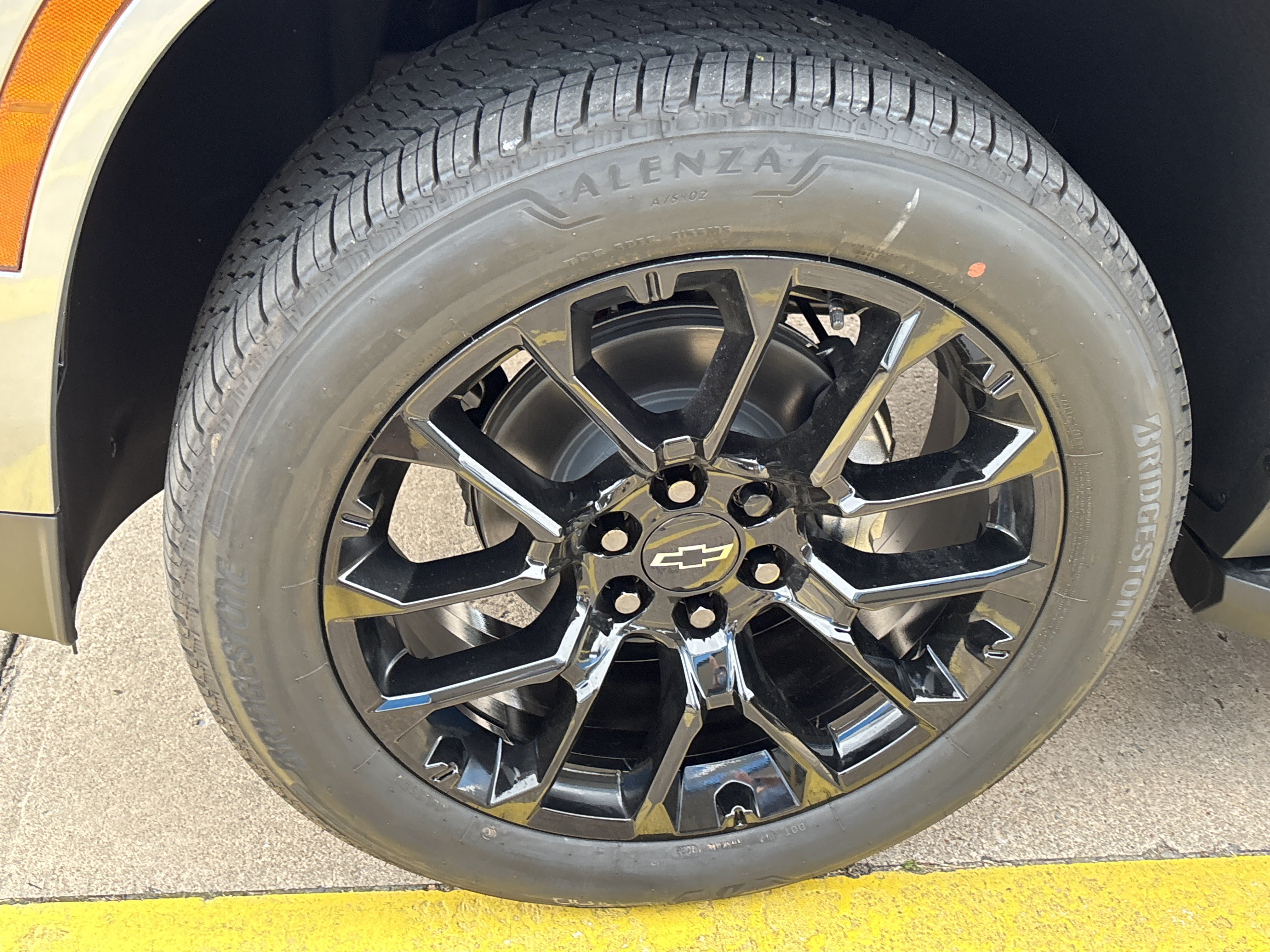 2026 Chevrolet Tahoe Premier - Photo 13