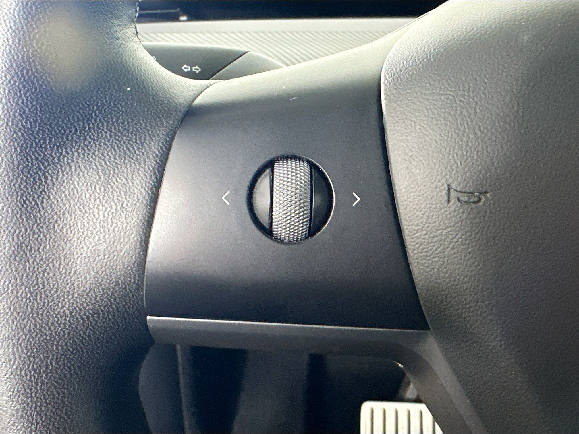 Used 2021  Tesla Performance image 18